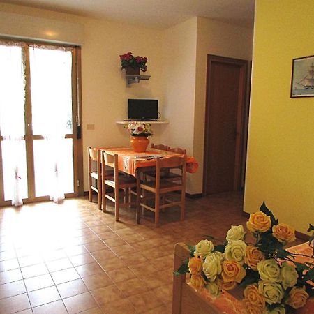 Adua Appartement Bibione Buitenkant foto