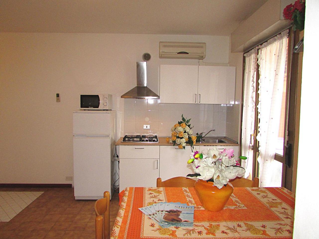 Adua Appartement Bibione Buitenkant foto